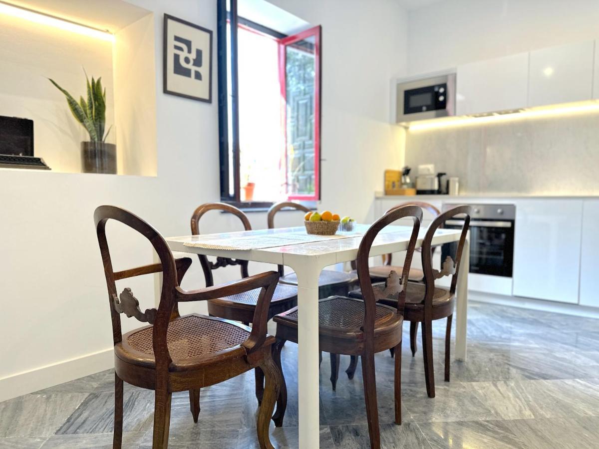 Villa Clavero Three Premium Apt Малага Екстериор снимка